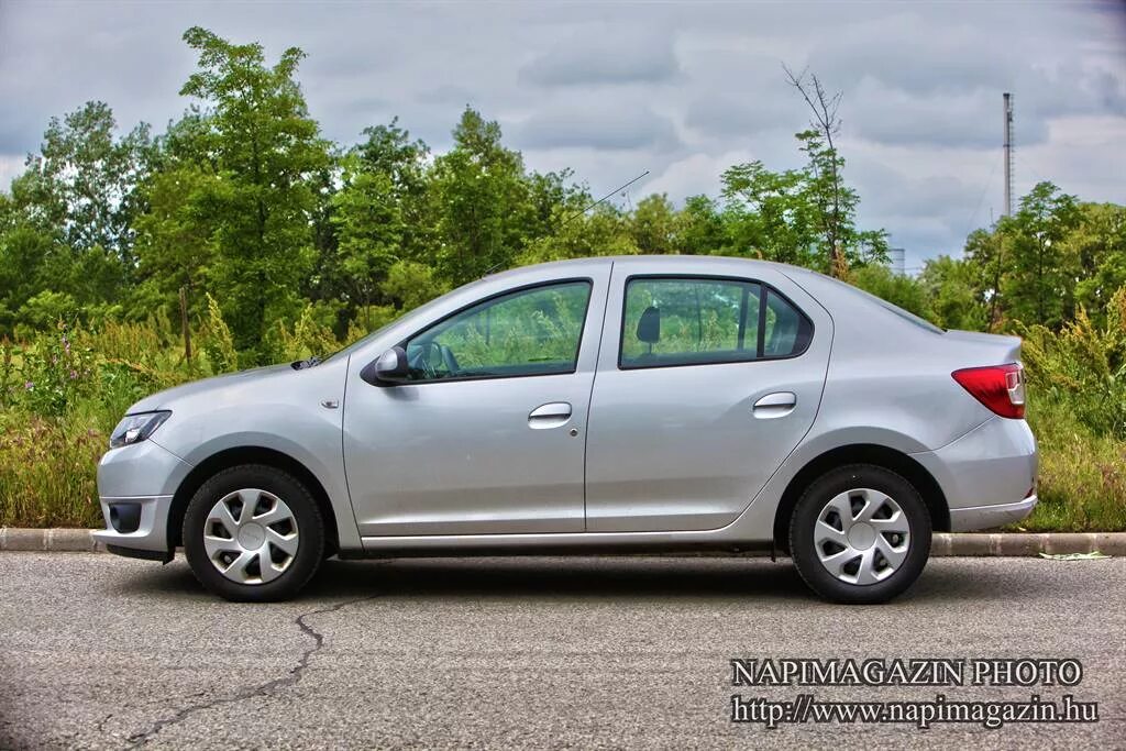 Рено логан 2 фото TESZT Dacia Logan 1.5 dCi Arctic - lényegre törő és aszkéta AutóAddikt