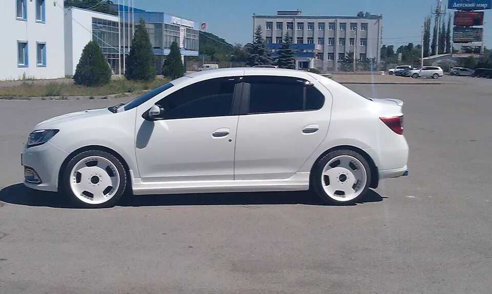 Рено логан 2 на дисках фото Переход на 18 дюймовые диски - Renault Logan (2G), 1,6 л, 2014 года колёсные дис