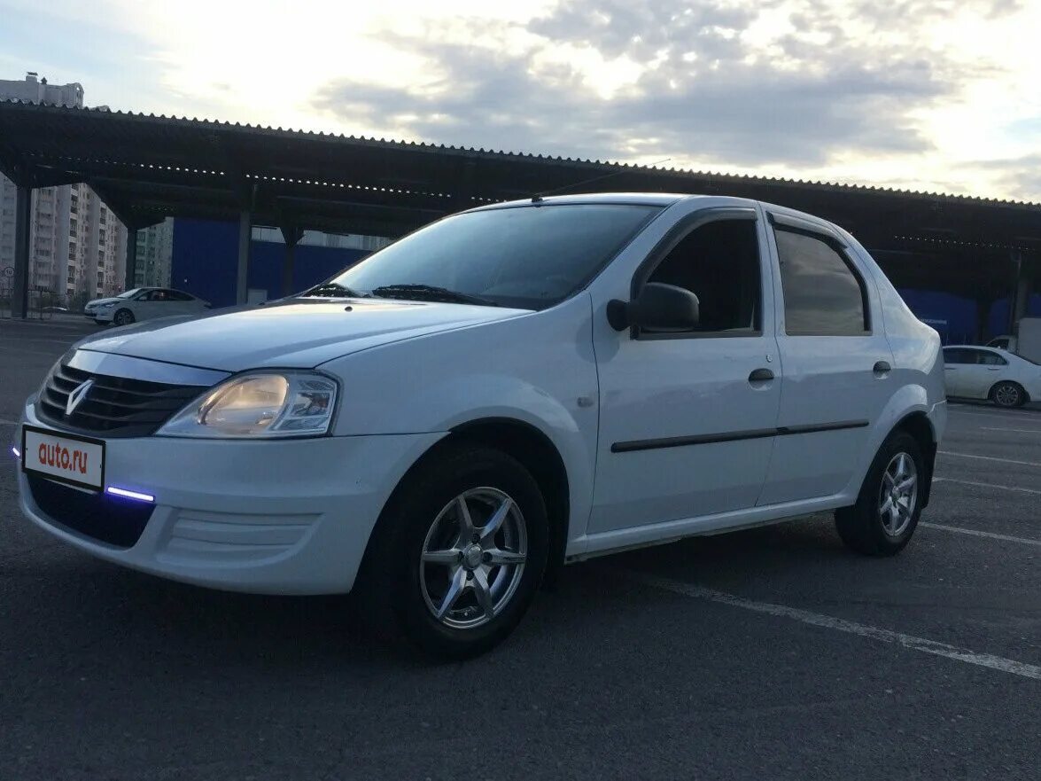 Рено логан 2012 год фото Купить б/у Renault Logan I Рестайлинг 1.4 MT (75 л.с.) бензин механика в Ростове