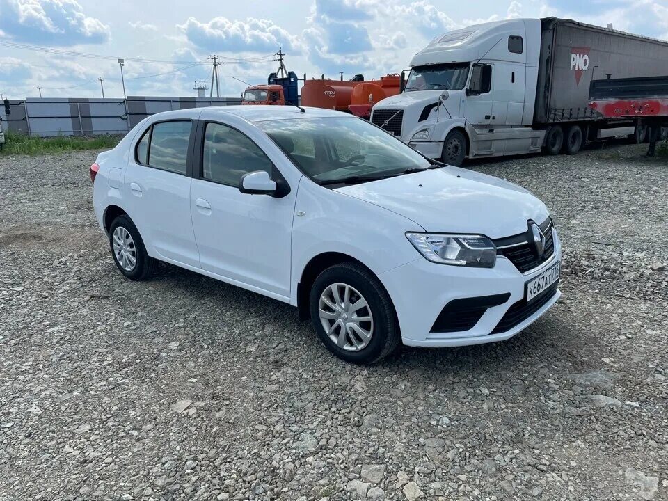 Рено логан 2020 фото Купить б/у Renault Logan II Рестайлинг 1.6 MT (82 л.с.) бензин механика в Екатер