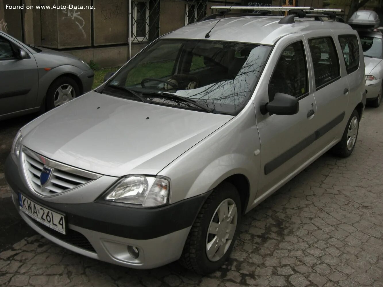 Рено логан дача фото 2006 Dacia Logan I MCV Technical Specs, Fuel consumption, Dimensions