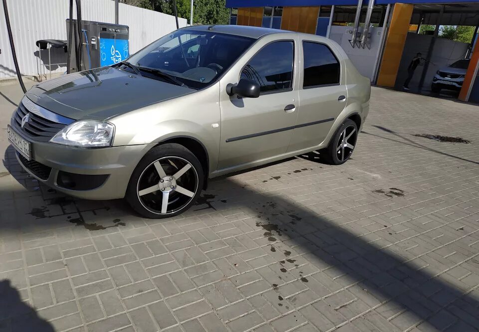 Рено логан фаза 2 фото Установка колес R17 - Renault Logan (1G), 1,6 л, 2012 года тюнинг DRIVE2