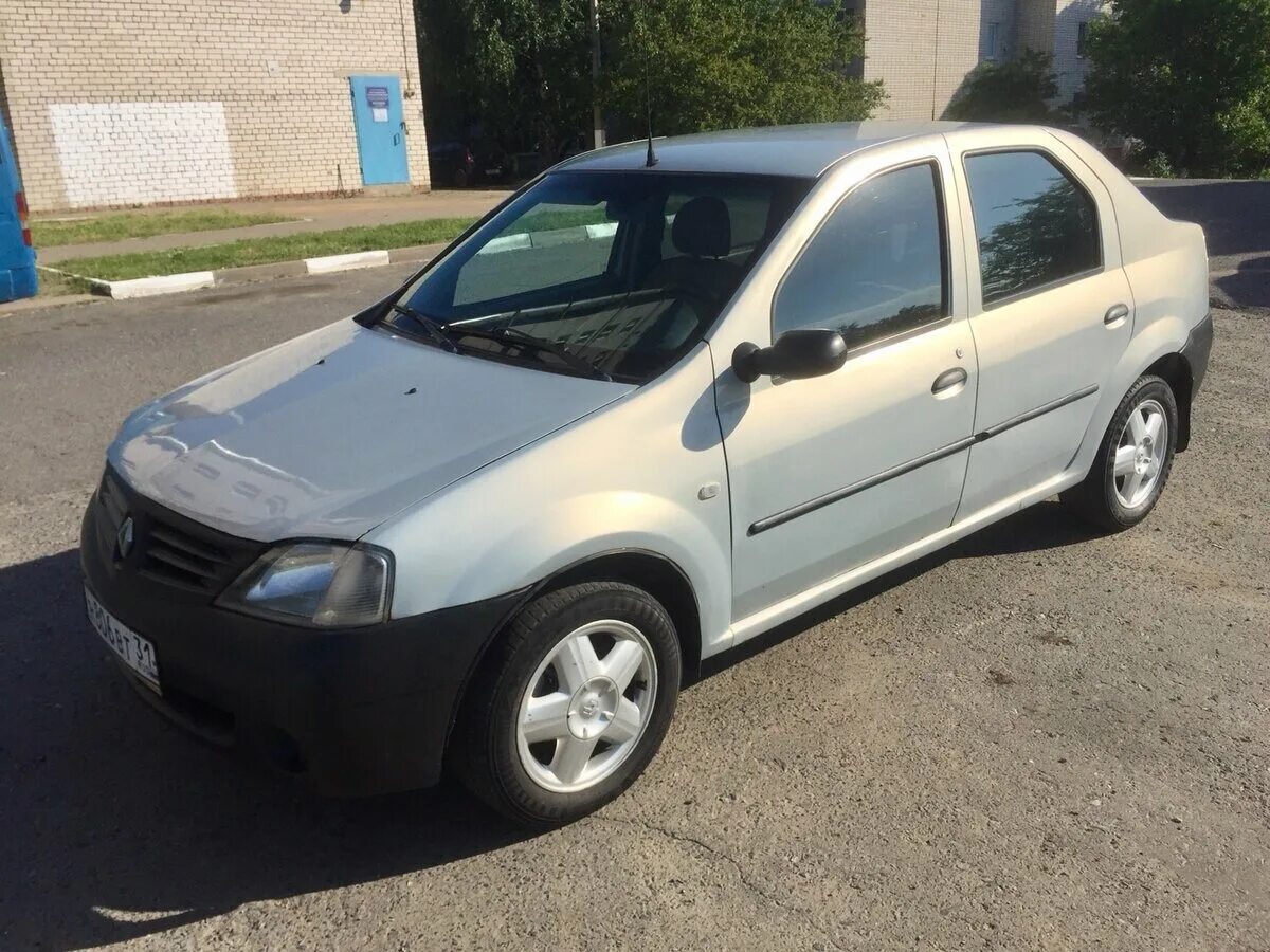 Рено логан фото 2007 Купить б/у Renault Logan I 1.4 MT (75 л.с.) бензин механика в Белгороде: серый Р