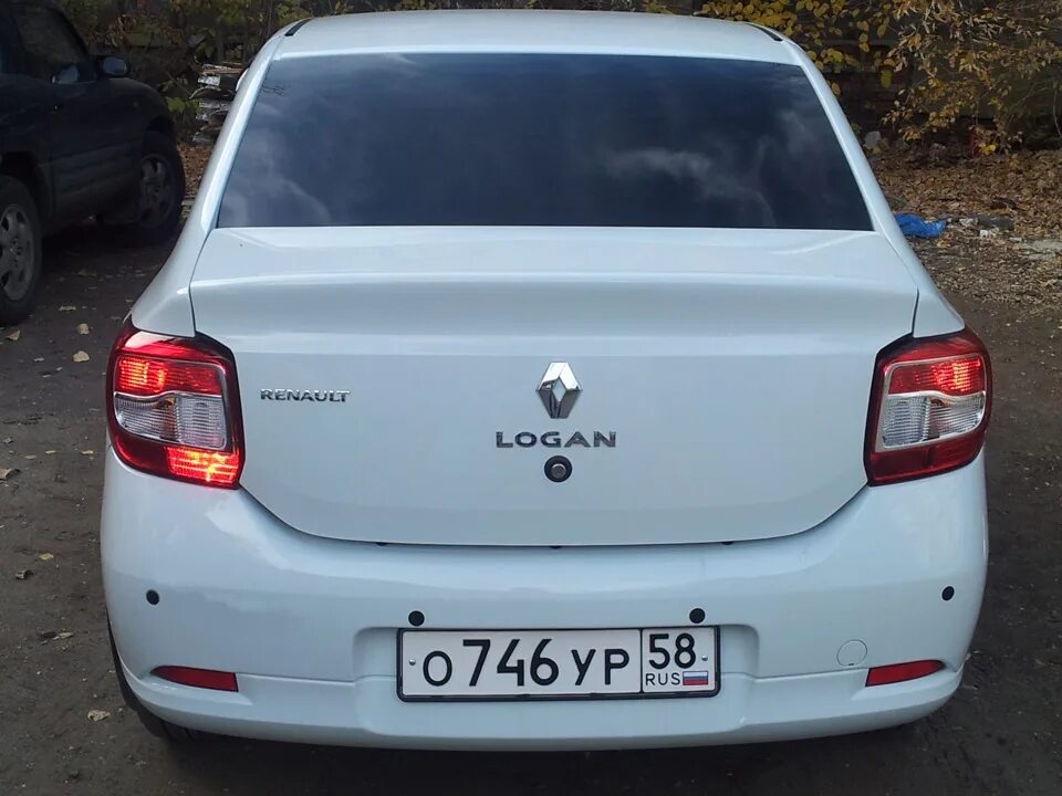 Рено логан фото сзади задние ПТФ - Renault Logan (2G), 1,6 л, 2014 года электроника DRIVE2