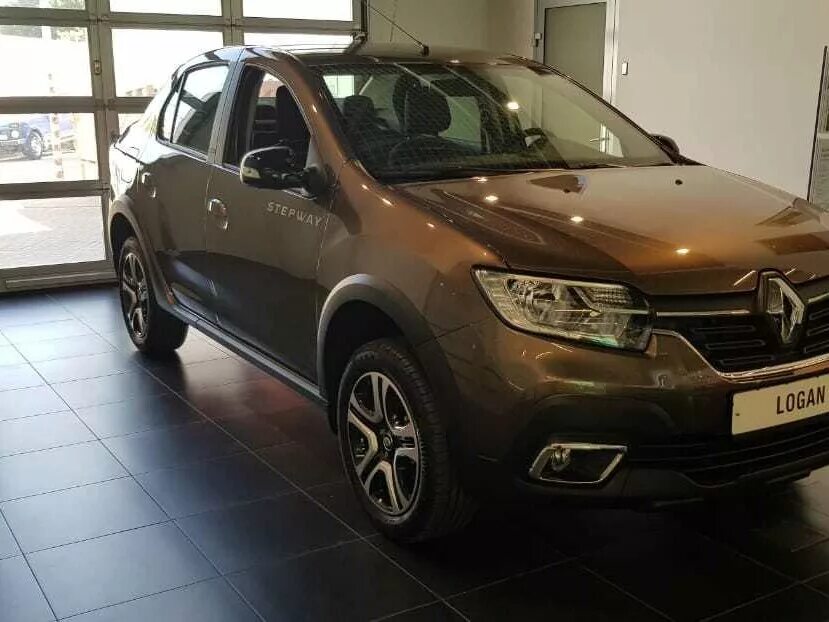 Рено логан коричневый фото Купить новый Renault Logan II Рестайлинг Stepway 1.6 CVT (113 л.с.) бензин вариа