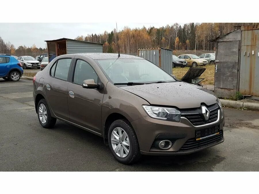 Рено логан коричневый фото Купить новый Renault Logan II Рестайлинг 1.6 MT (82 л.с.) бензин механика в Нижн