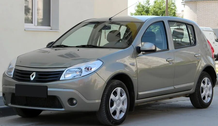 Рено логан сандеро фото Renault Sandero: technical characteristics of cars Sandero, photos and history -