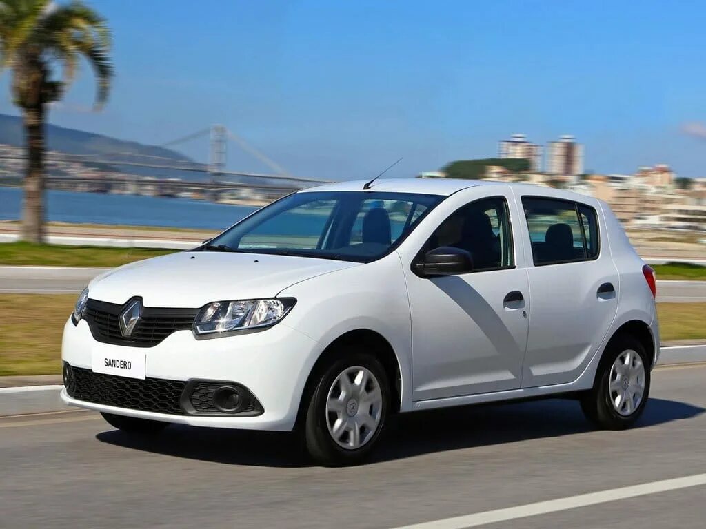 Рено логан сандеро фото Renault Sandero 2013