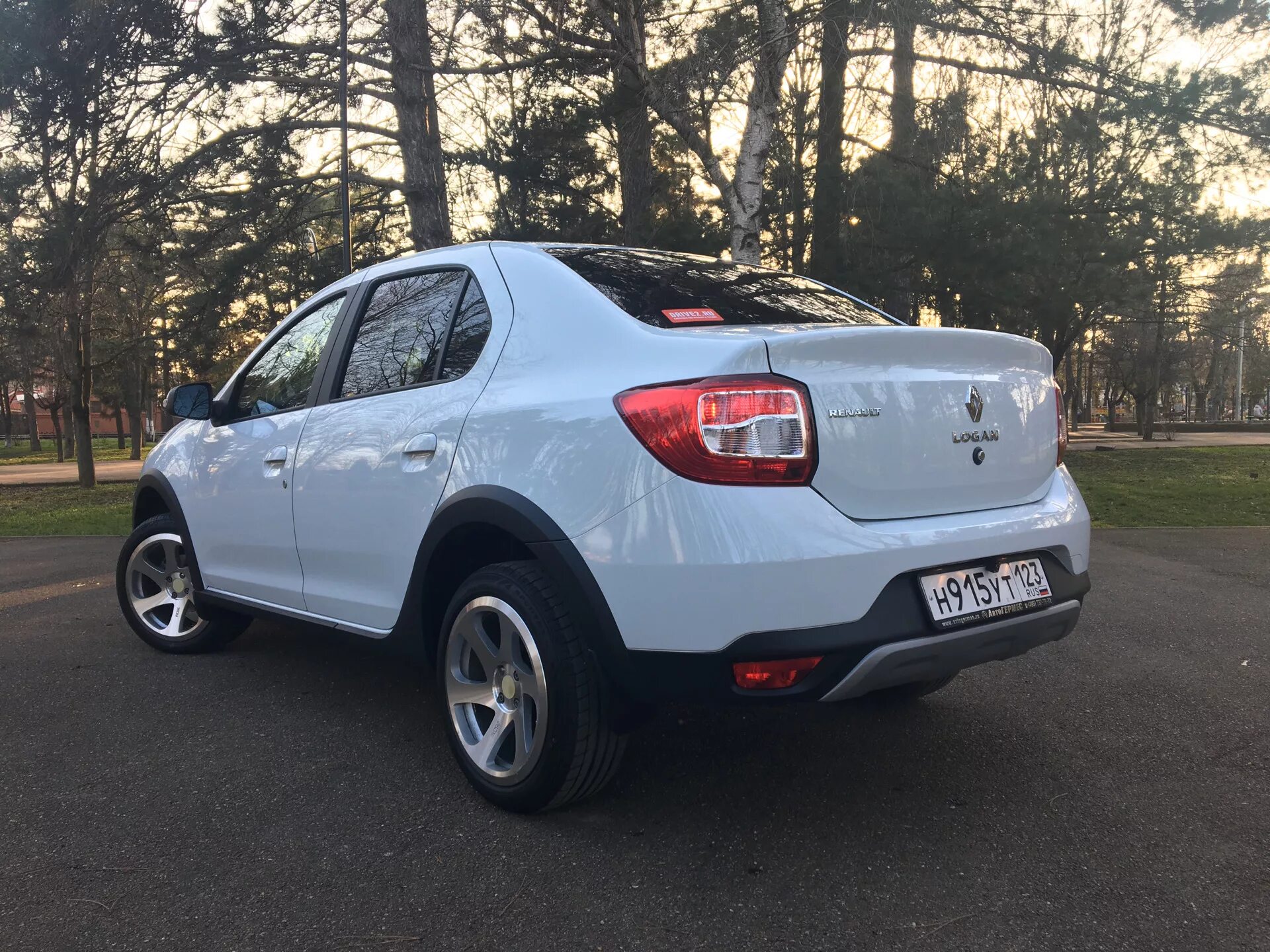 Рено логан степвей тюнинг фото Переобулся на лето + новые фото - Renault Logan Stepway, 1,6 л, 2018 года колёсн