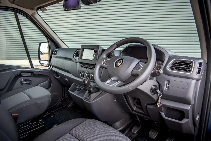 Рено мастер 3 фото салона Интерьер Renault Master L3H2 Van 2019 года выпуска для рынка Великобритании и Ир