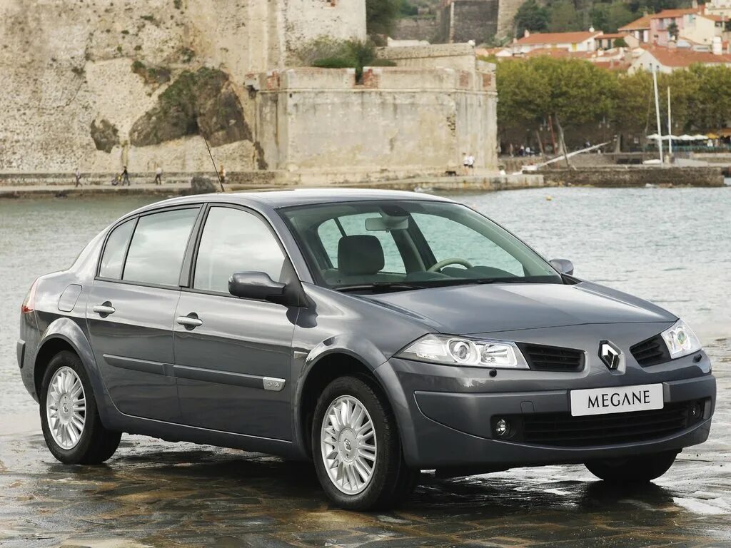 Рено меган 2 фото седан Коврики текстильные в салон Renault Megane II (седан) 2006 - 2009 - купить в инт