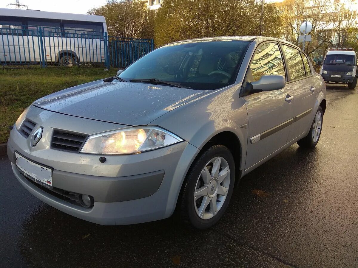 Рено меган 2006 года фото Купить б/у Renault Megane II 2.0 AT (136 л.с.) бензин автомат в Королёве: серебр