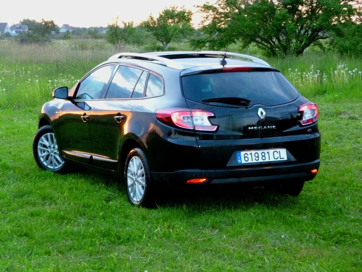 Рено меган 3 дизель фото Купить б/у Renault Megane III Рестайлинг 1.5d MT (110 л.с.) дизель механика в Мо