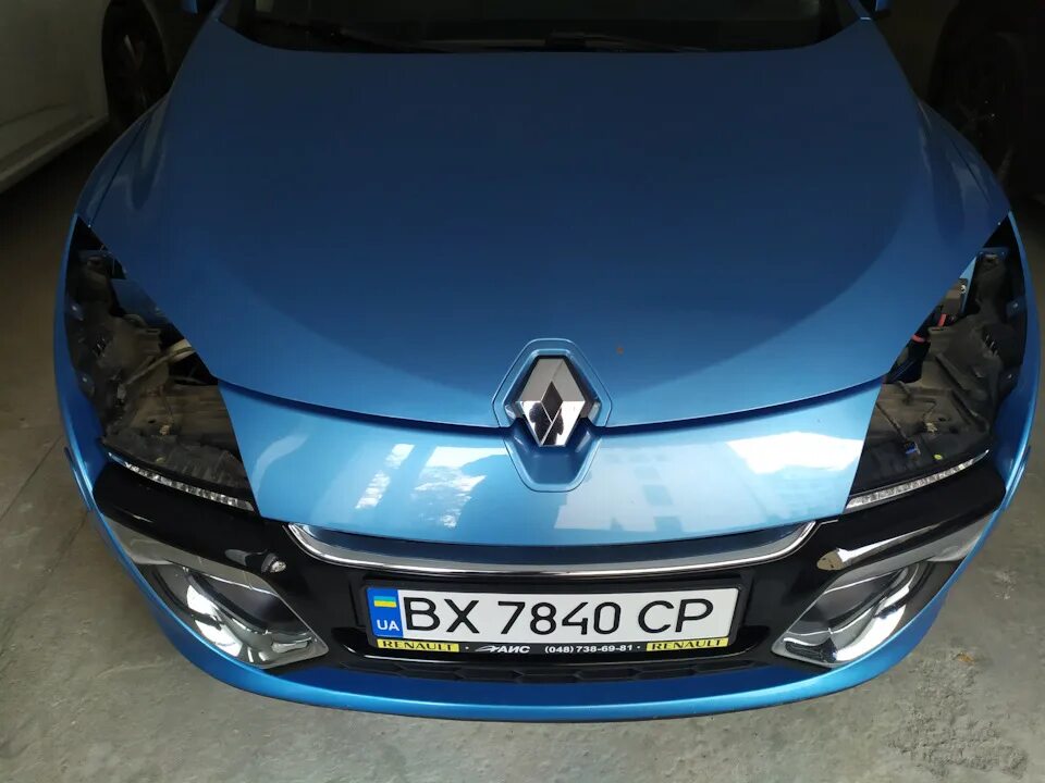 Рено меган 3 фара тюнинг Начинаем делать красоту своими руками - Renault Megane Coupe (3G), 1,6 л, 2012 г