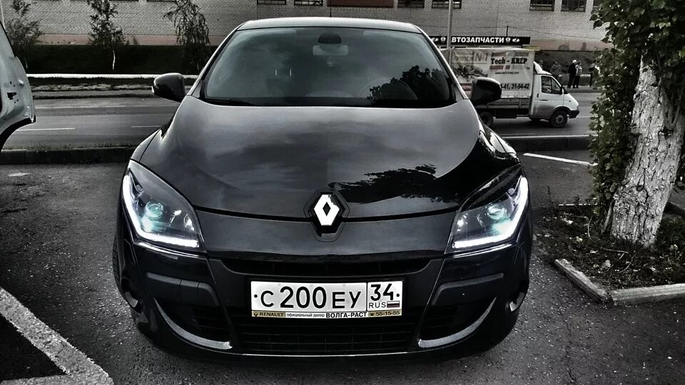 Рено меган 3 фара тюнинг Новый взгляд или тюнинг оптики! - Renault Megane Coupe (3G), 1,6 л, 2010 года ст