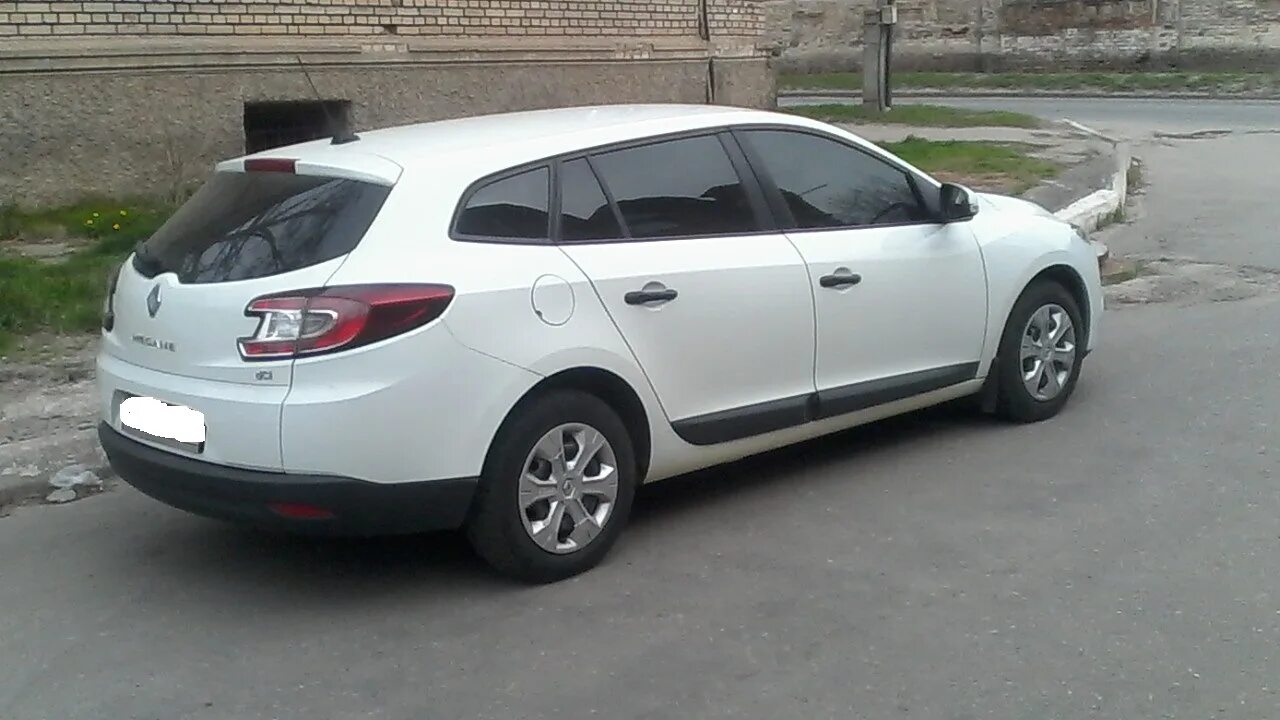 Рено меган 3 универсал фото Renault Megane III 1.5 дизельный 2010 на DRIVE2