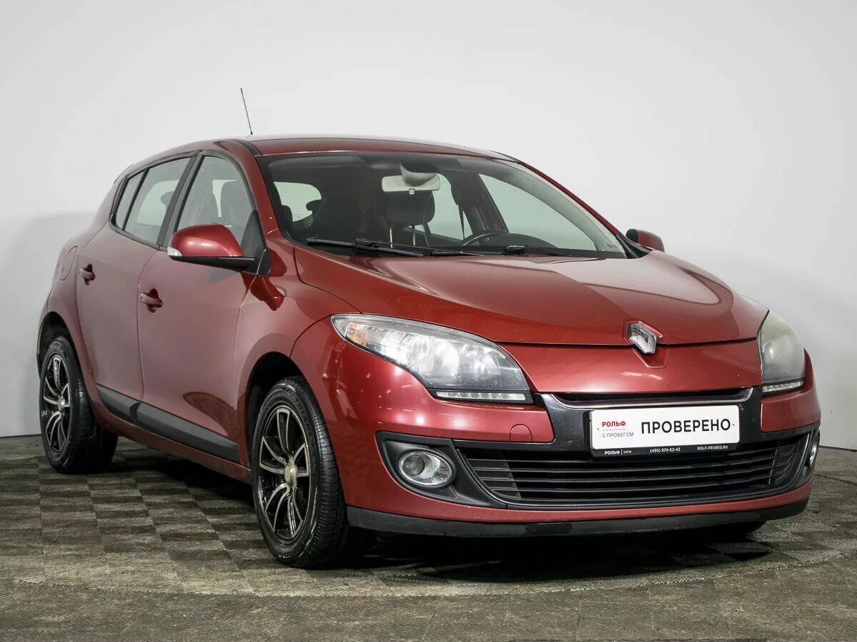 Рено меган фото купить Купить б/у Renault Megane III 1.6 AT (106 л.с.) бензин автомат в Москве: красный