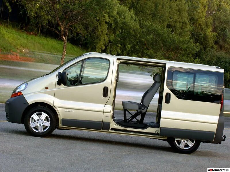 Рено микроавтобус фото Фото Renault Trafic 4 дв. минивэн 2001 - 2006 - Фотографии автомобилей