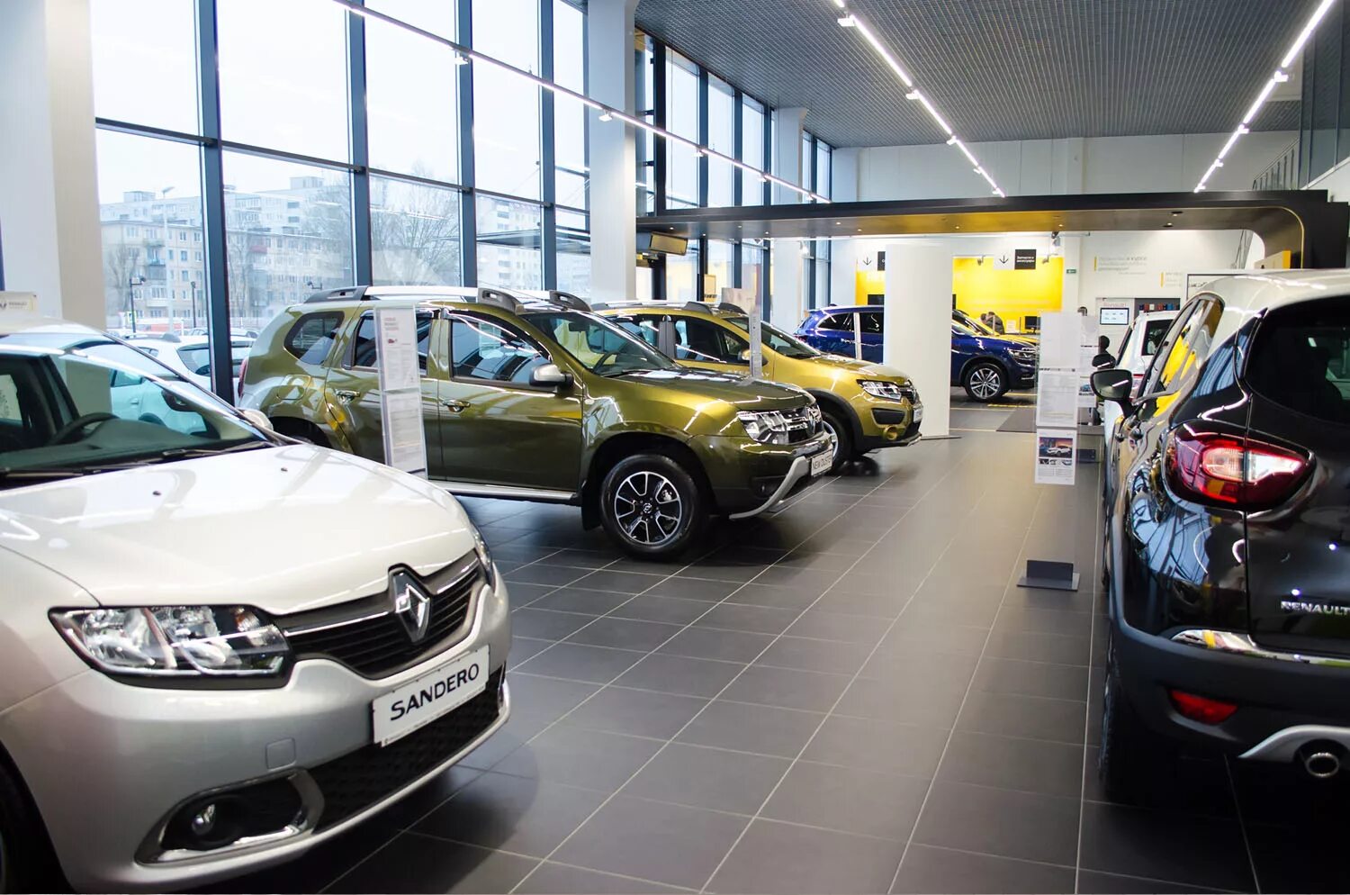 Рено официальный дилер фото В Могилеве открылся новый Renault Store