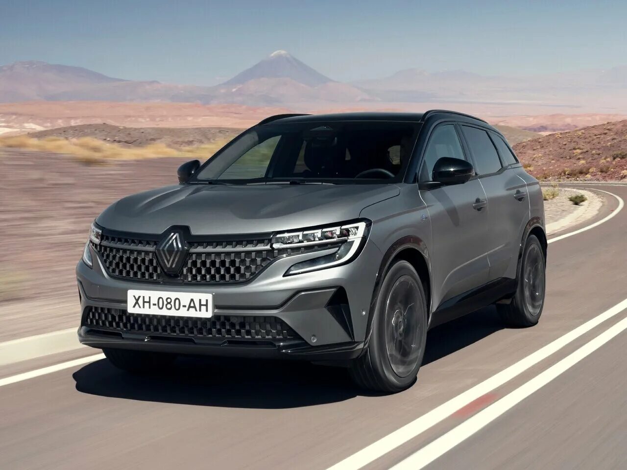 Рено последняя модель фото Сравнение Hafei Simbo и Renault Austral по характеристикам, стоимости покупки и 