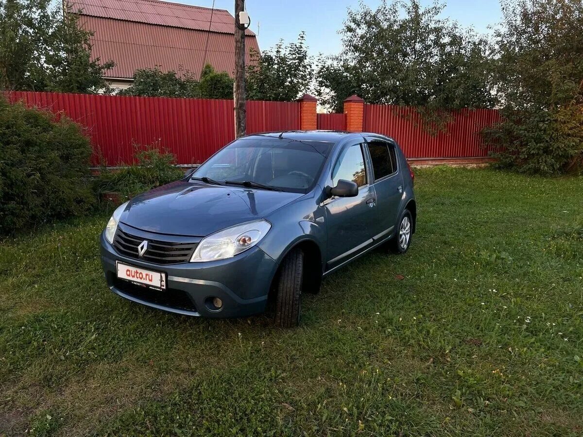 Рено сандеро 1 фото Купить б/у Renault Sandero I 1.4 MT (75 л.с.) бензин механика в Серебряных Пруда