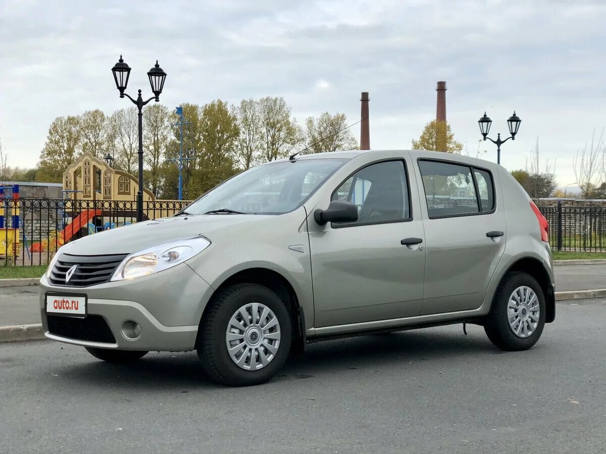 Рено сандеро 1 фото Купить б/у Renault Sandero I 1.4 MT (75 л.с.) бензин механика в Кронштадте: серы