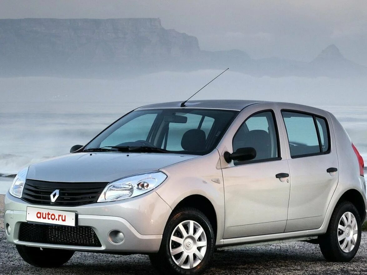 Рено сандеро 1 поколения фото Купить б/у Renault Sandero I 1.4 MT (75 л.с.) бензин механика в Ижевске: бежевый