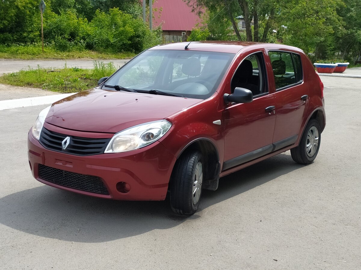 Рено сандеро 2012 год фото Купить б/у Renault Sandero I 1.4 MT (75 л.с.) бензин механика в Перми: пурпурный