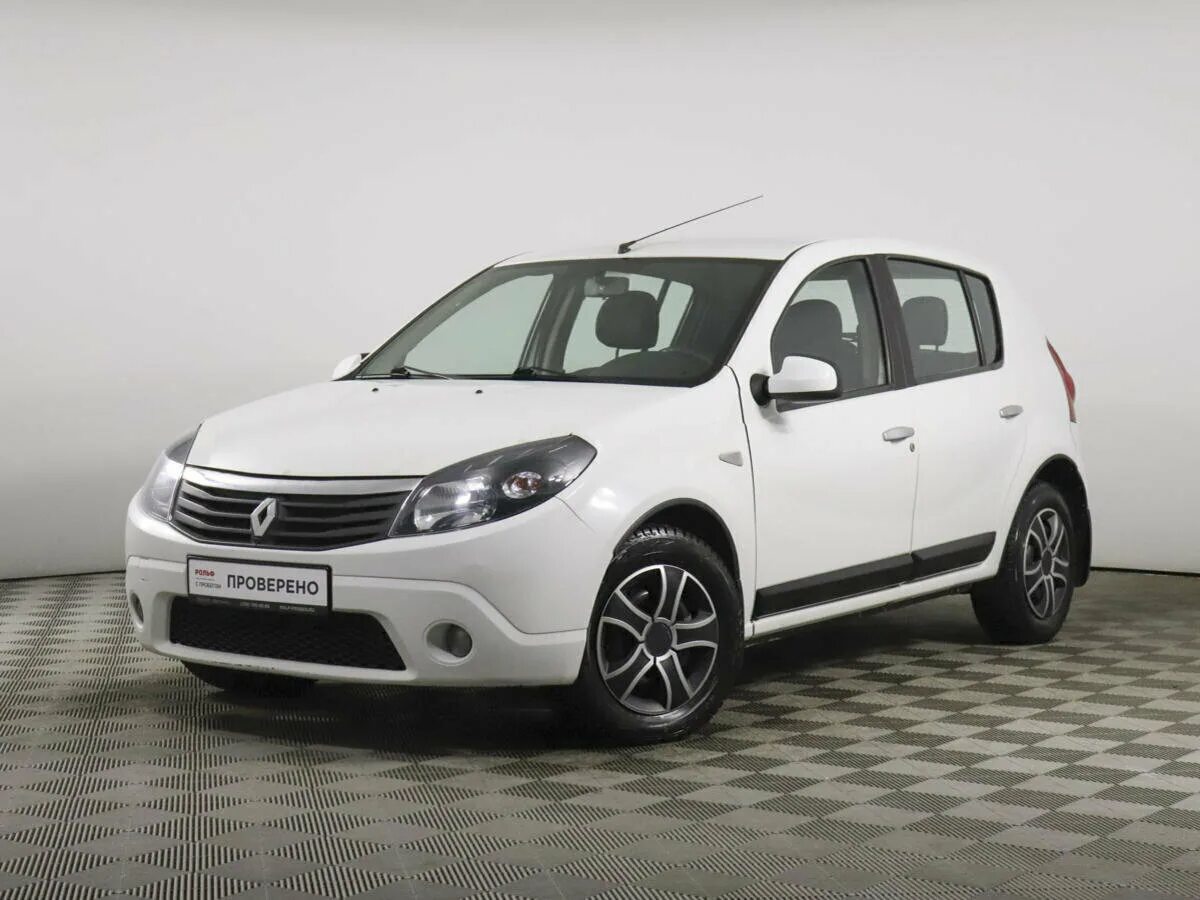 Рено сандеро 2013 фото Купить б/у Renault Sandero I 1.6 MT (103 л.с.) бензин механика в Москве: белый Р