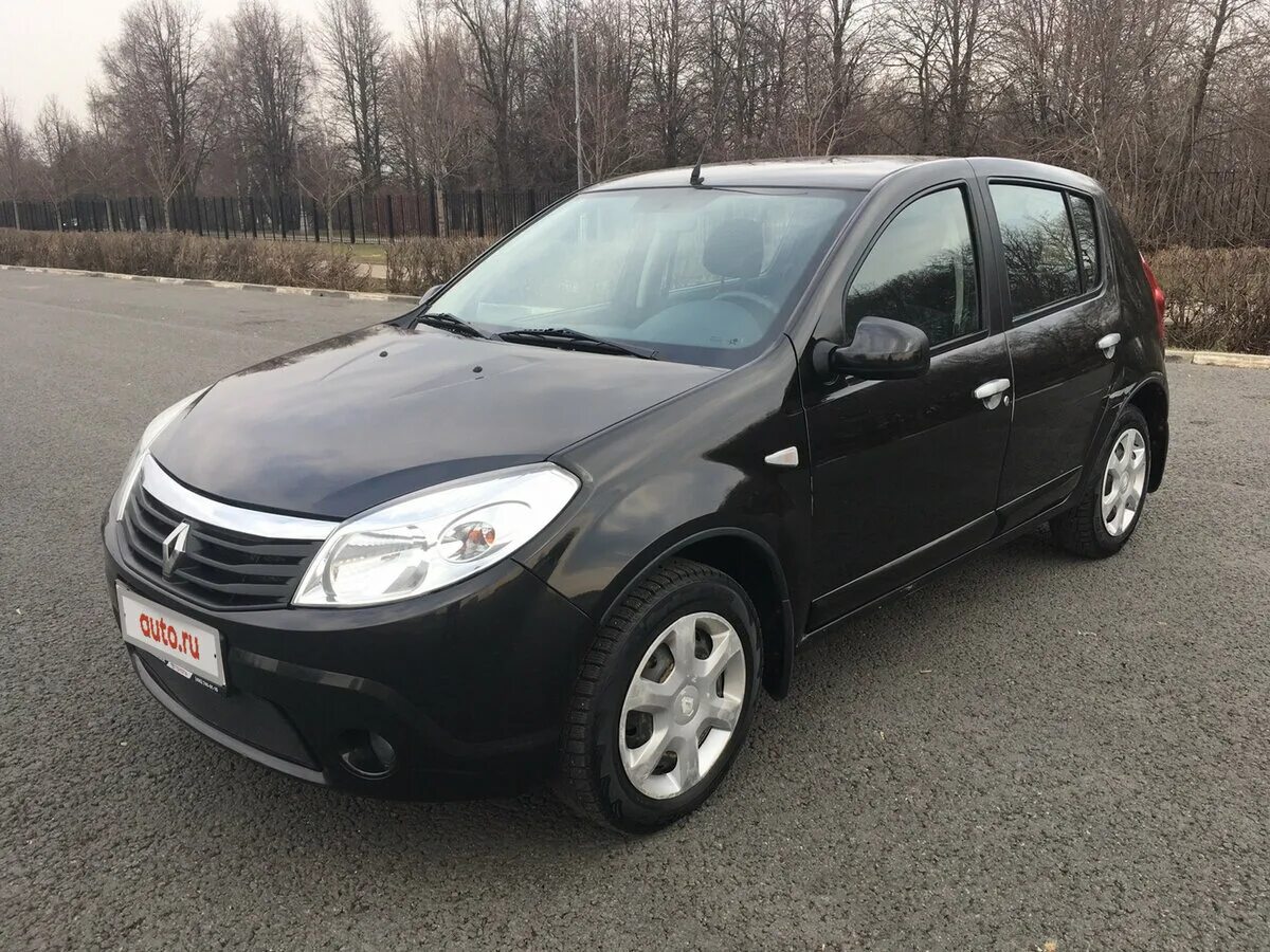 Рено сандеро черный фото Купить б/у Renault Sandero I 1.6 MT (84 л.с.) бензин механика в Москве: чёрный Р