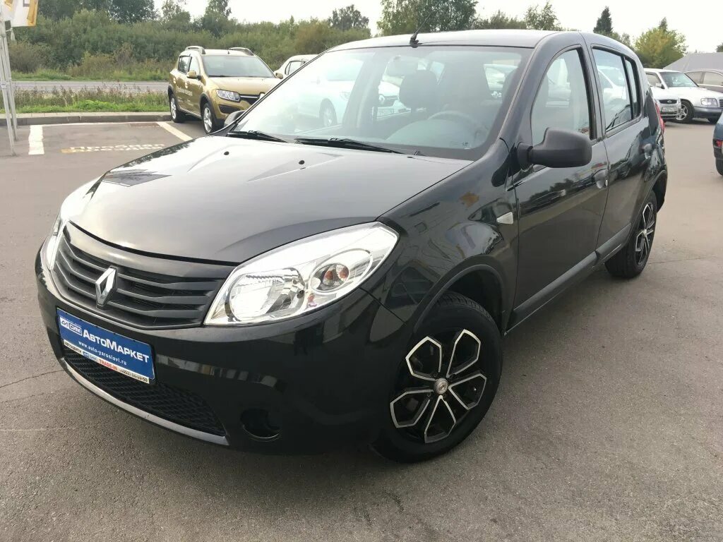 Рено сандеро черный фото Купить б/у Renault Sandero I 1.6 MT (84 л.с.) бензин механика в Рыбинске: чёрный