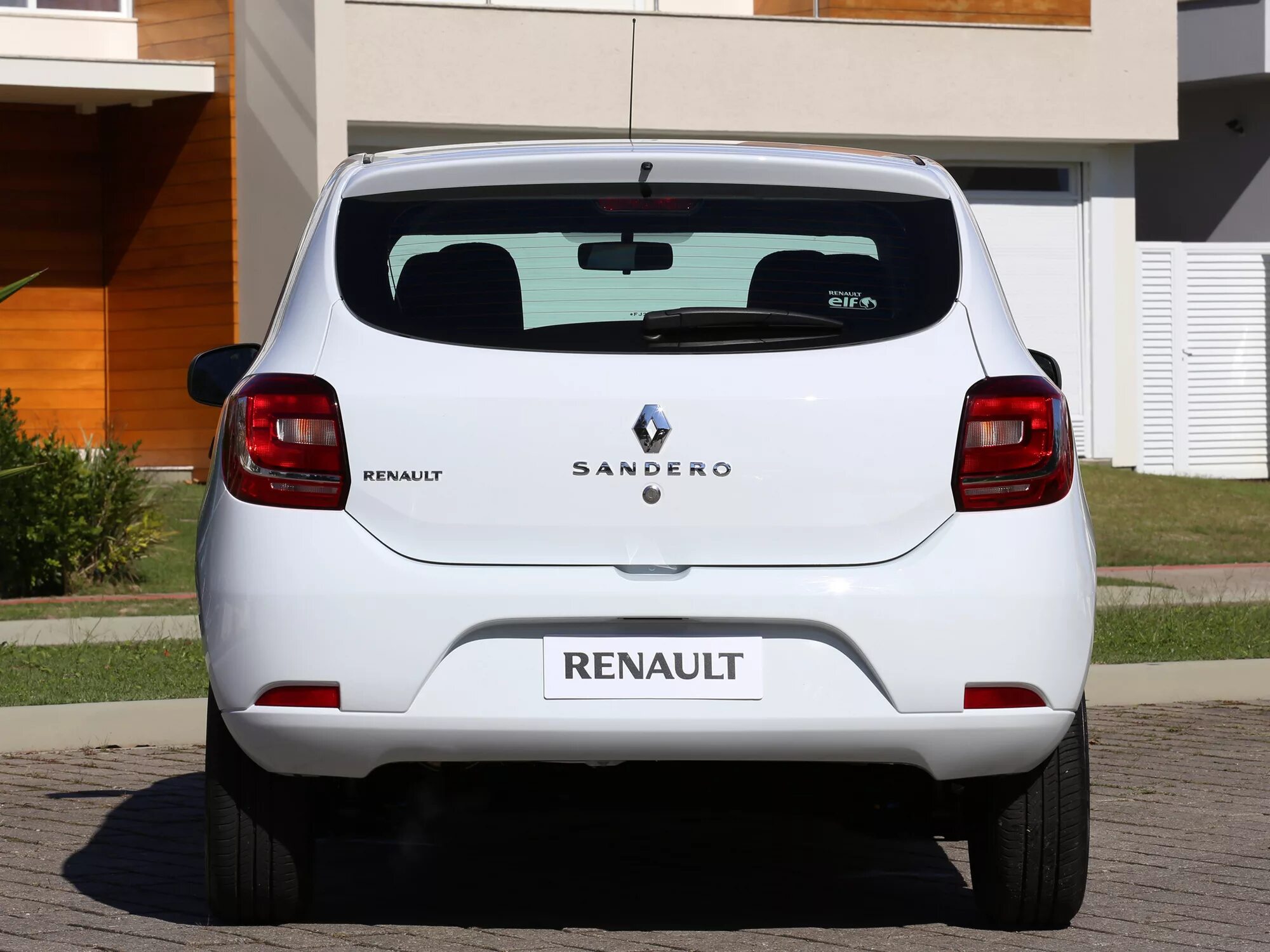 Рено сандеро фото сзади Renault Sandero 2 поколение хетчбэк 5-дв.