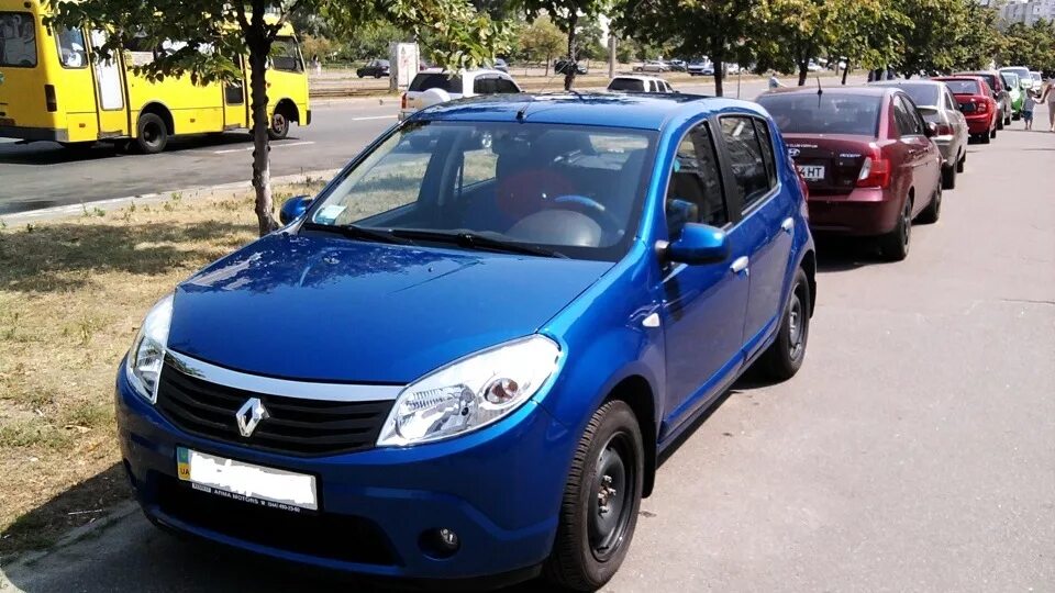 Рено сандеро синий фото Renault Sandero 1G 1.4 бензиновый 2011 синий экстрим LPG на DRIVE2