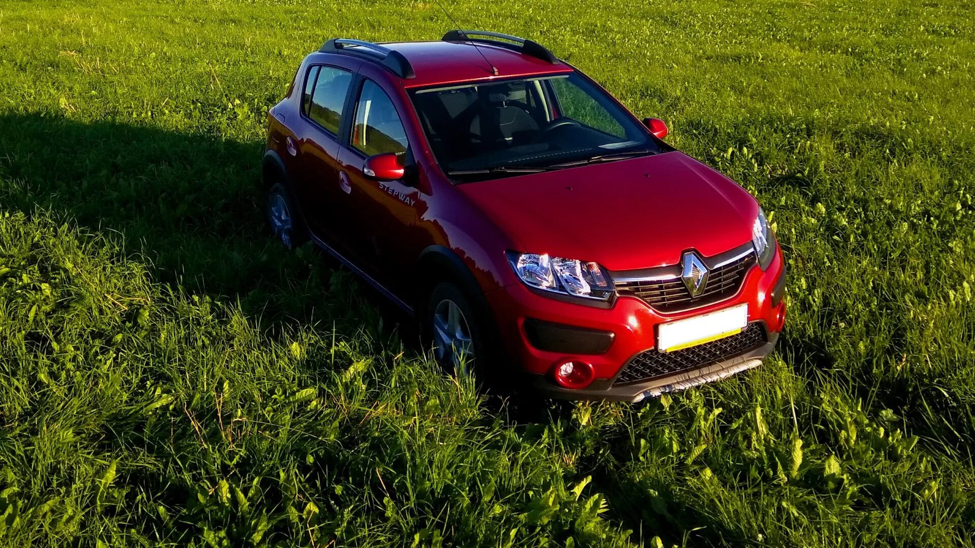 Рено сандеро степвей 2 фото Renault Sandero Stepway (2G) 1.6 бензиновый 2015 на DRIVE2