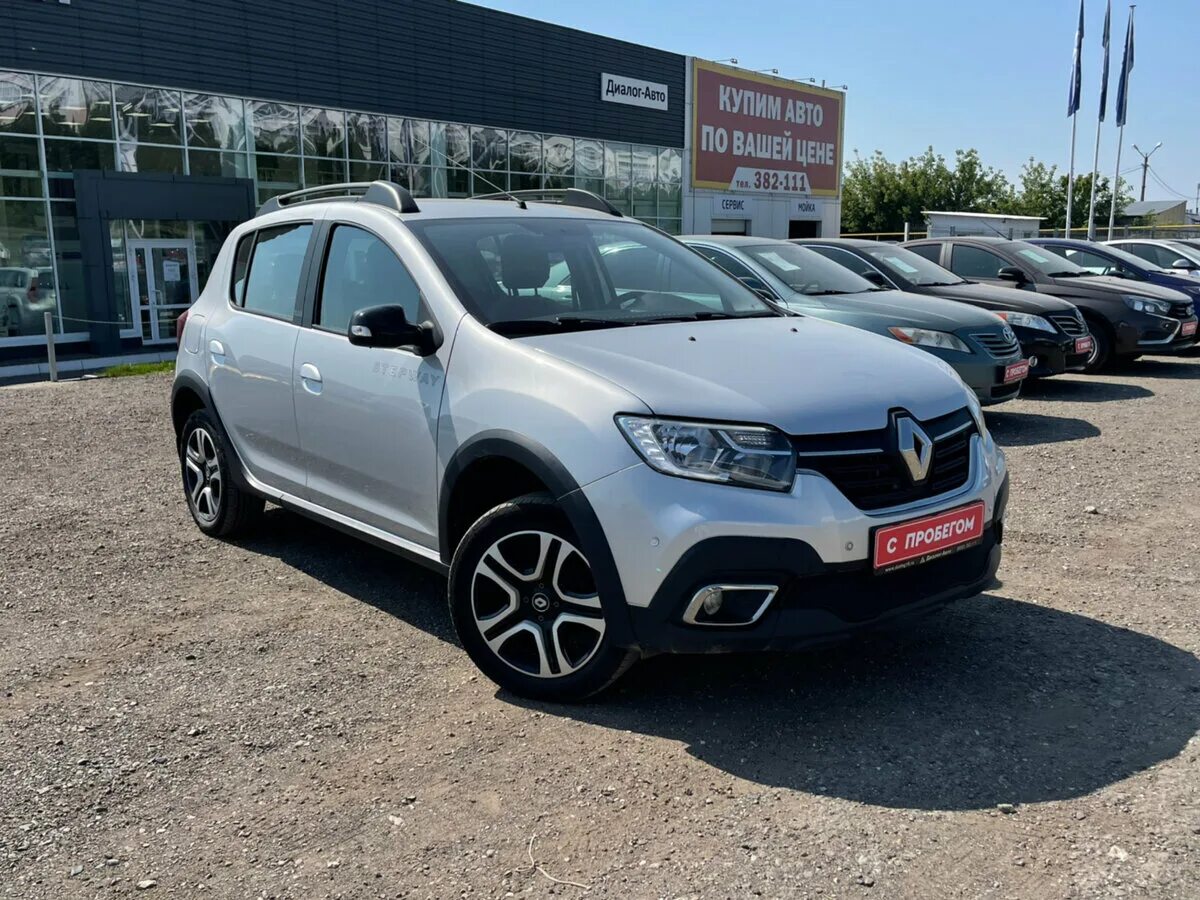 Рено сандеро степвей 2019 фото Купить б/у Renault Sandero II Рестайлинг Stepway 1.6 CVT (113 л.с.) бензин вариа