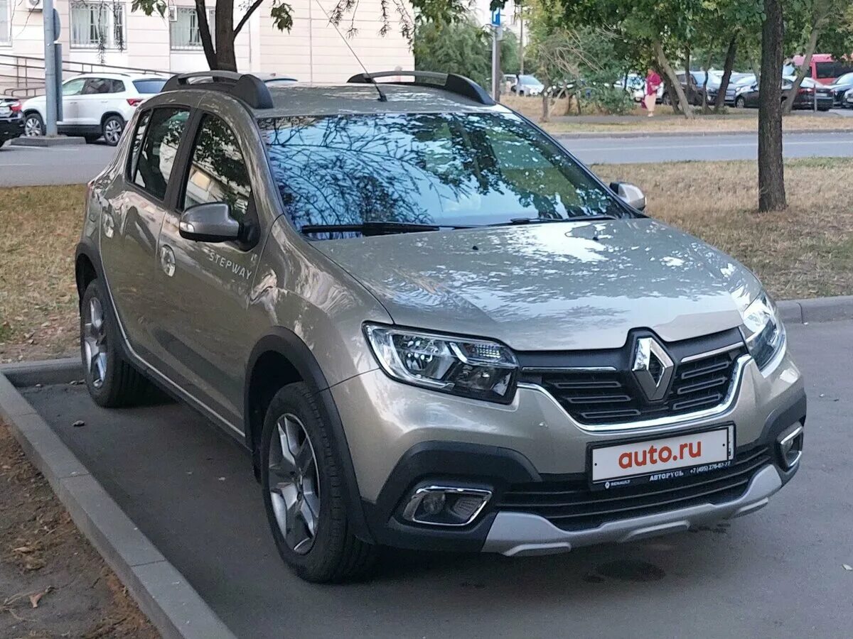 Рено сандеро степвей 2020 фото Купить б/у Renault Sandero II Рестайлинг Stepway 1.6 AT (102 л.с.) бензин автома