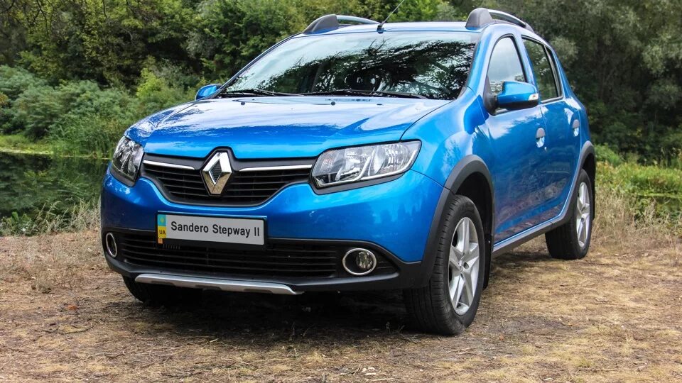 Рено сандеро степвей 3 поколения фото Вопрос по рейлингам на Stepway II поколения. - Renault Sandero Stepway (2G), 1,5