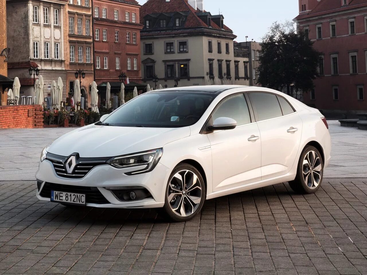 Рено седан фото Аксессуары для Renault Megane (Рено Меган) в Екатеринбурге: купить автоаксессуар