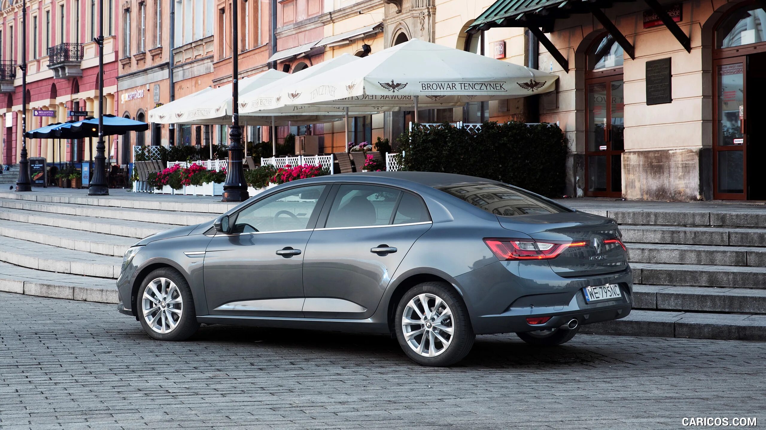 Рено седан фото Renault Megane Sedan 2017MY Rear Three-Quarter