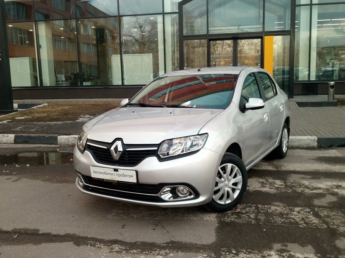 Рено серебристый фото Купить б/у Renault Logan II 1.6 AT (102 л.с.) бензин автомат в Москве: серебрист