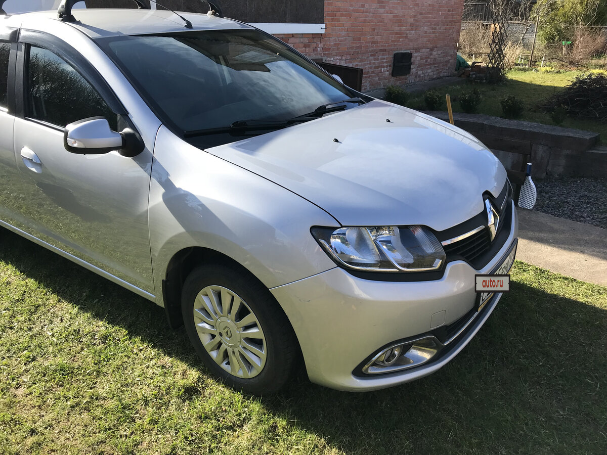 Рено серебристый фото Купить б/у Renault Logan II 1.6 MT (102 л.с.) бензин механика в Санкт-Петербурге