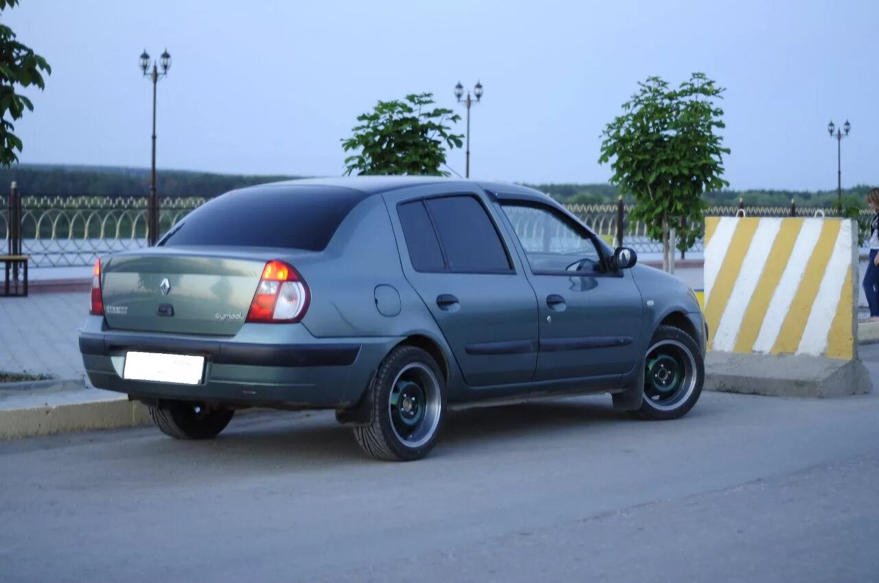 Рено симбол 1 рестайлинг тюнинг Нужна помощь - Renault Symbol, 1,6 л, 2004 года своими руками DRIVE2