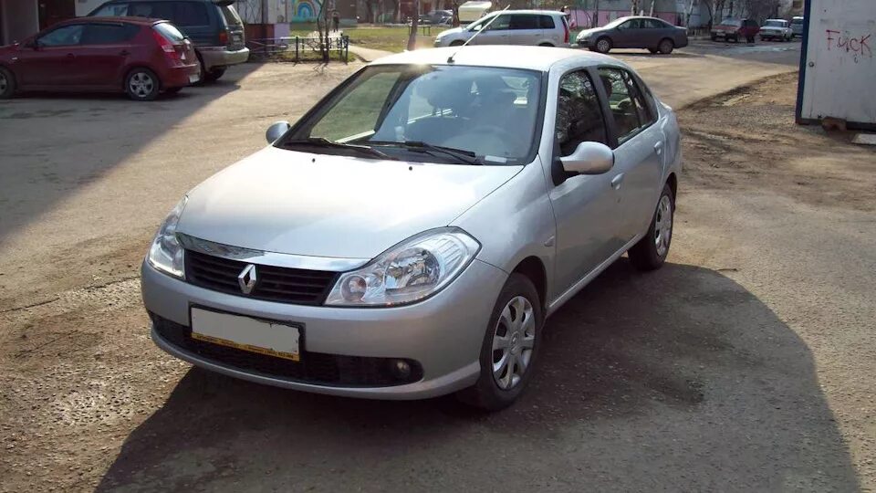 Рено симбол 2010 год фото Renault Symbol 1.4 бензиновый 2010 на DRIVE2