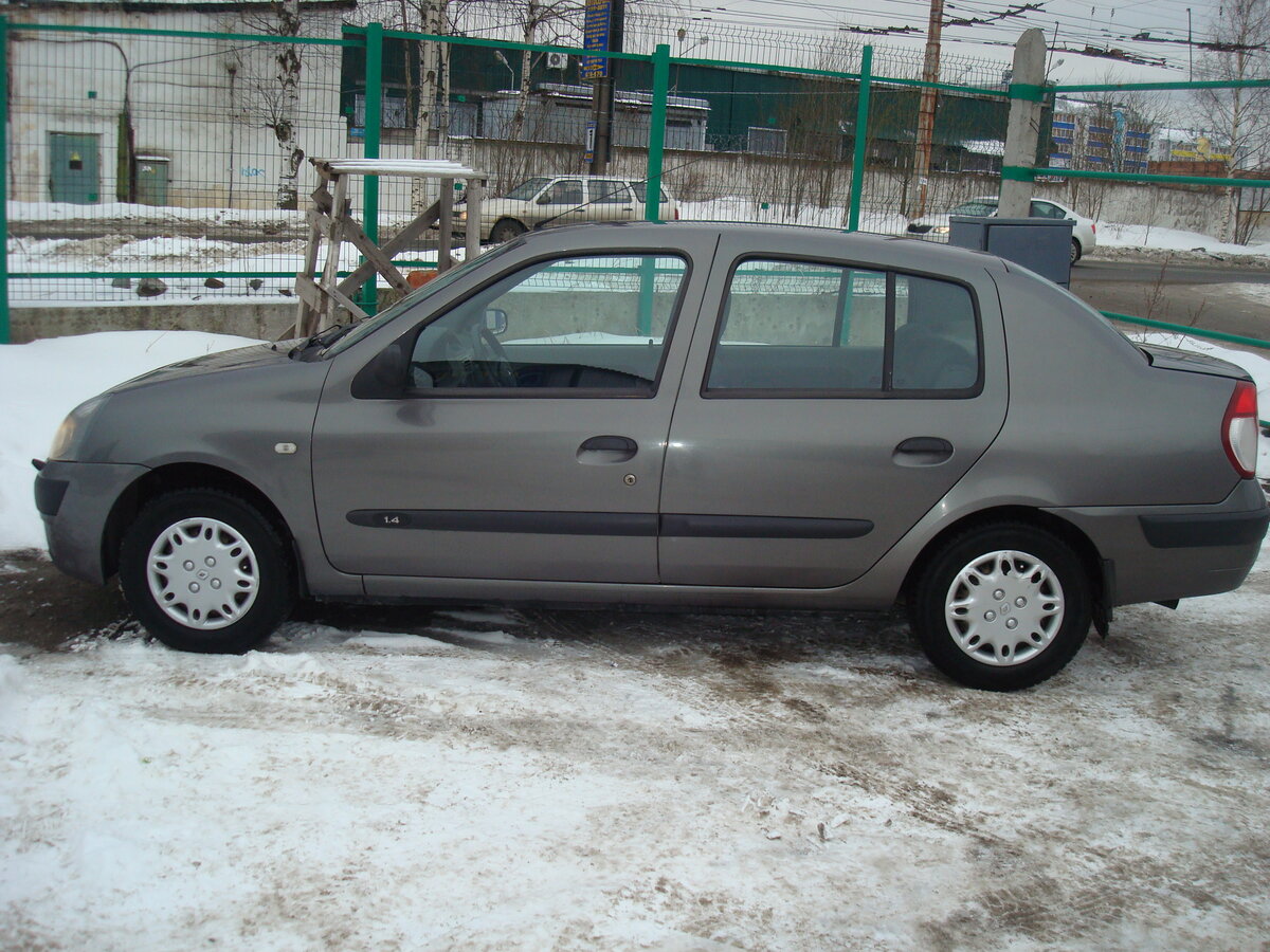 Renault Symbol 1.4 бензиновый 2005 16V Боевой француз на DRIVE2