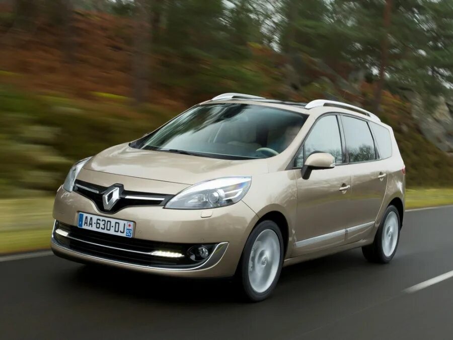 Рено скеникс цены фото Renault Scenic Grand минивэн 5-дв., 2013–2015, 3 поколение 2-й рестайлинг - отзы