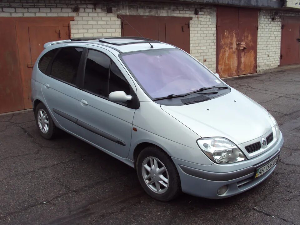 Рено сценик 1 рестайлинг фото Последствия полировки - Renault Scenic I, 1,6 л, 2002 года другое DRIVE2