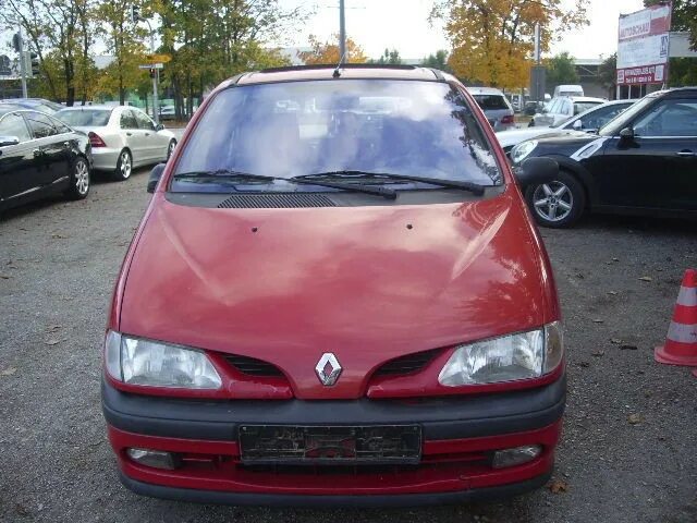 Renault Scenic I, 1998 г., дизель, механика, купить в Старых Дорогах - фото, хар