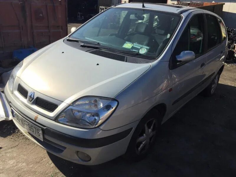 Рено сценик 2000 года фото В разборе Renault Scenic 1.4 (95Hp) (K4J 714) FWD MT 2000 г б.у автозапчасти Рен