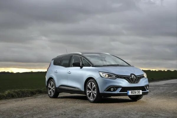 Рено сценик 2018 фото UK Drive: Renault's Grand Scenic takes on accomplished rivals from the crossover