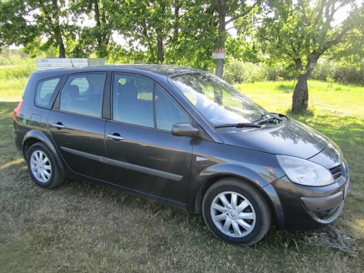 Полировка фар. - Renault Grand Scenic II, 1,9 л, 2004 года кузовной ремонт DRIVE